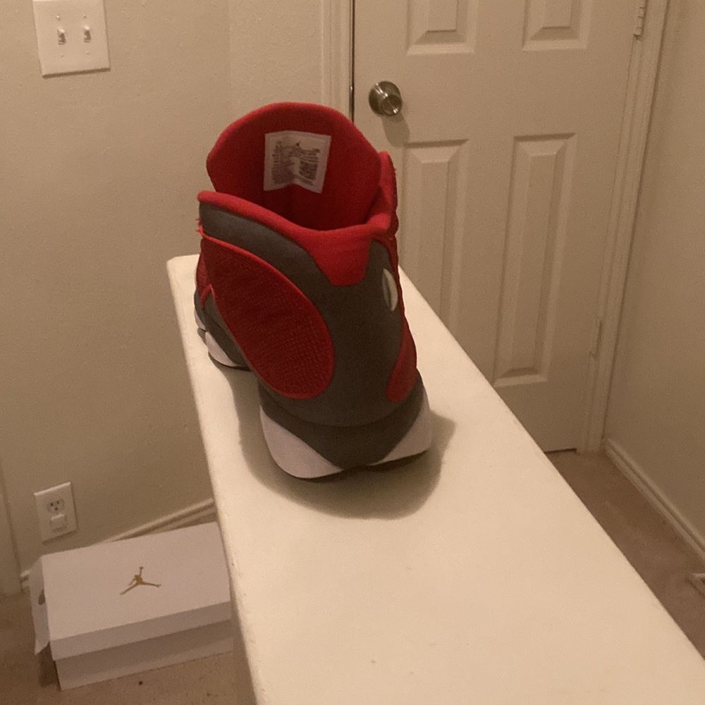 AIR JORDAN 13 RETRO - Picture 8 of 15